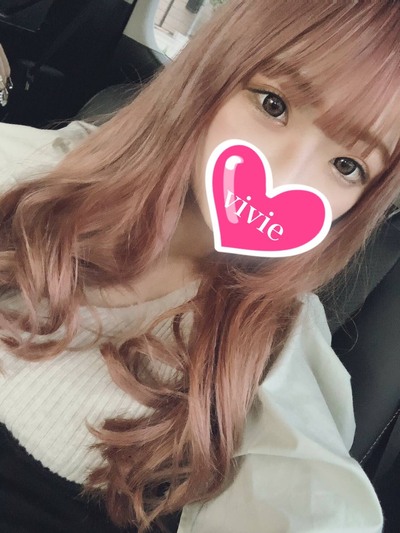 小梅いちか